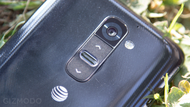 Illustration for article titled LG G2 Review: A Braindead Hercules